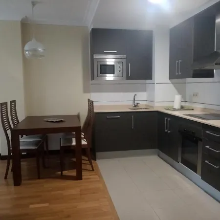 Apartment Comodo Piso 2 Hab. Cerca Estacion Autobuses *