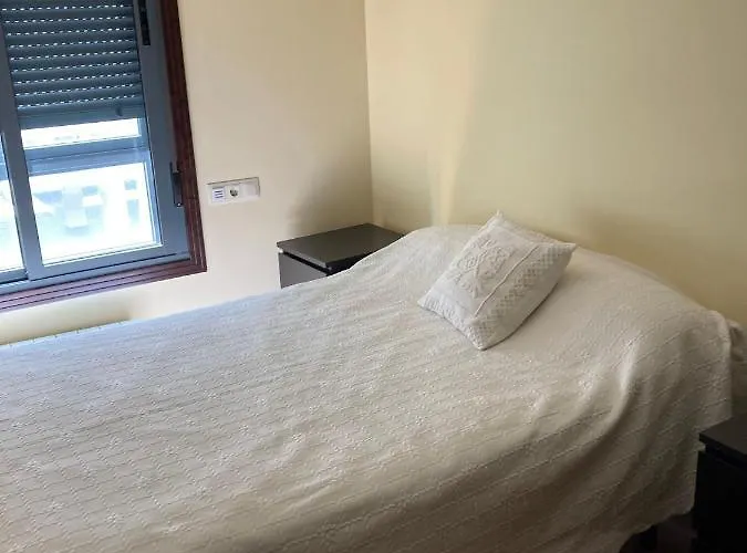 Comodo Piso 2 Hab. Cerca Estacion Autobuses Vigo