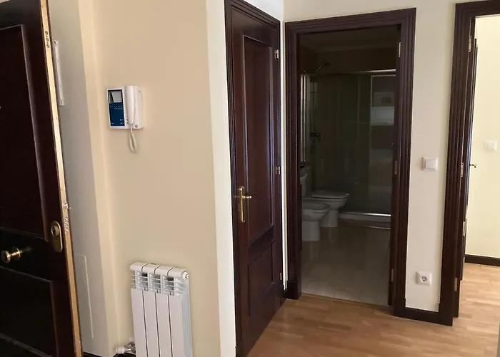 Comodo Piso 2 Hab. Cerca Estacion Autobuses Apartmán Vigo