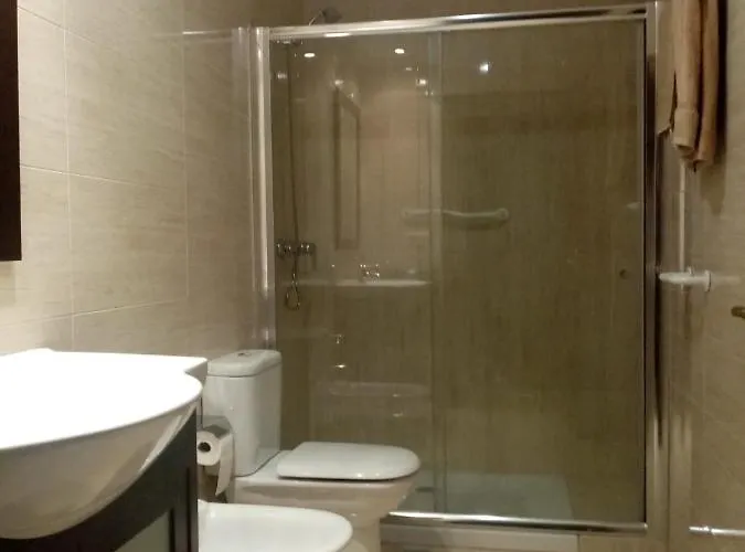 Comodo Piso 2 Hab. Cerca Estacion Autobuses